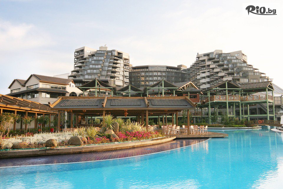 Limak Lara De Luxe Hotel & Resort