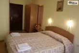 Хотел Папи-4
