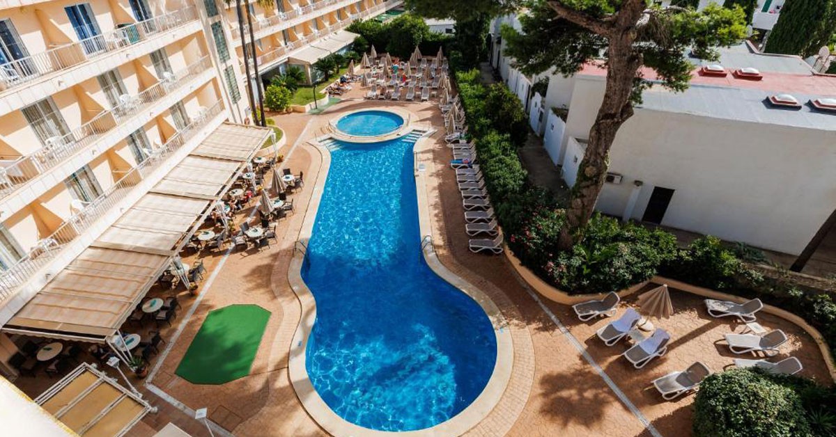 7 нощувки със закуски и вечери + басейн в Hotel Alondra 3*, Палма де Майорка, Испания и самолетен транспорт от София