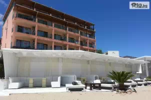 Phoenix Family Hotel