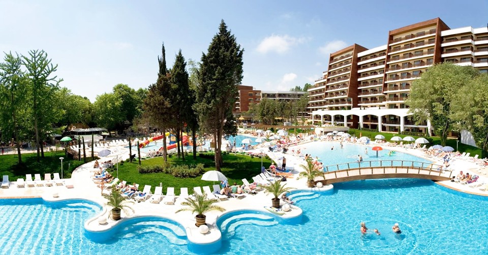 5 Нощувки със закуска и вечеря + СПА и релакс зона във Flamingo Grand Hotel & SPA 5*, Албена