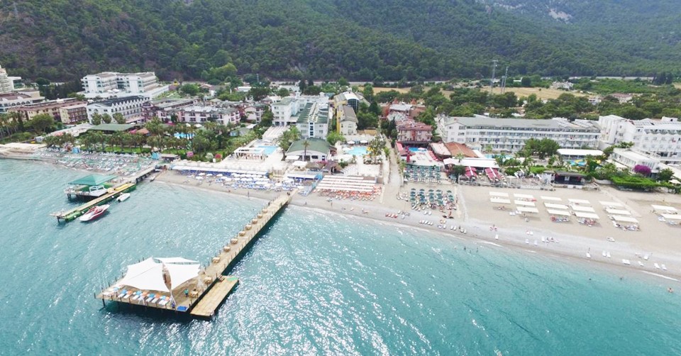 7 All Inclusive нощувки + открит басейн, чадъри и шезлонги на плажа в Club Hotel Sunbel 4*, Кемер, самолетни билети