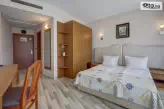 Хотел Сириус Бийч