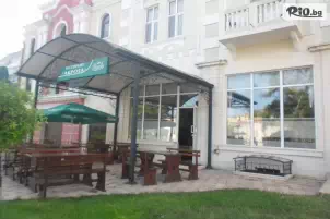 Хотел Акроза