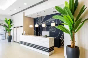 Хотел Valencia Oceanic By Melia
