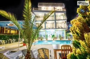 Хотел Елири