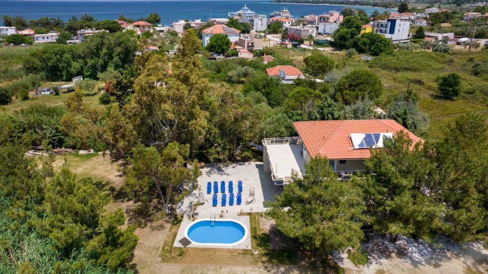 Marti Garden Suites 