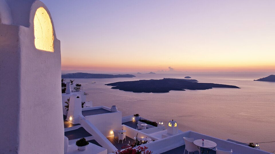 Cliff Side Suites