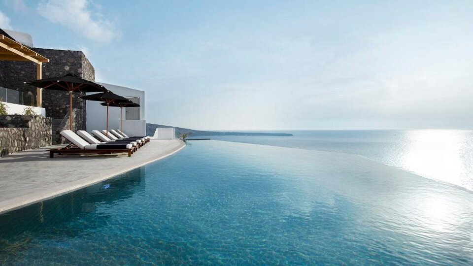 Santo Pure Oia Suites