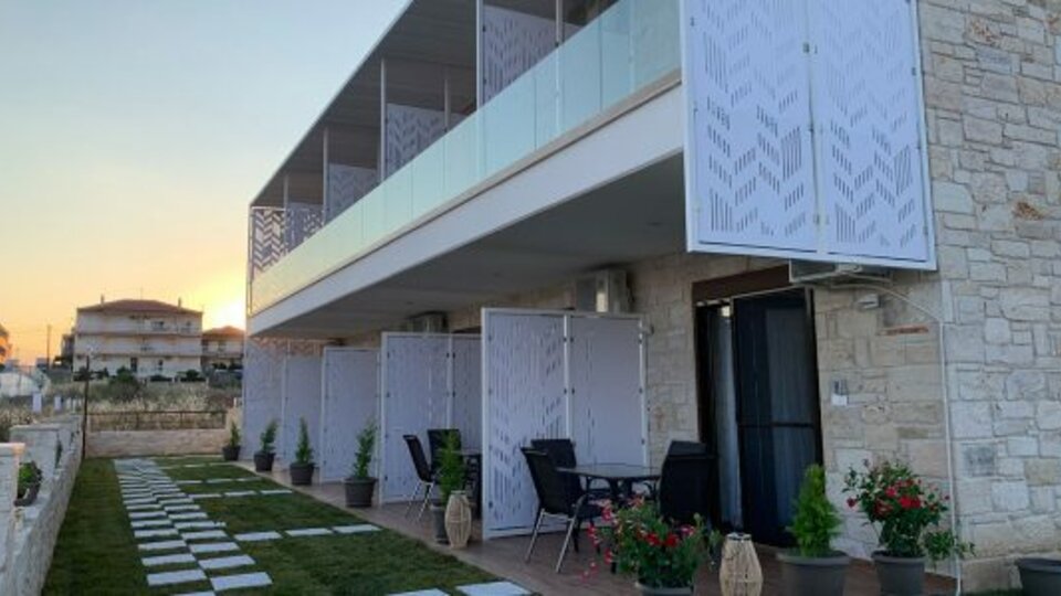 Delejo Resort & Suites