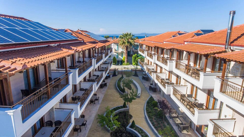 Apanemia Apartments